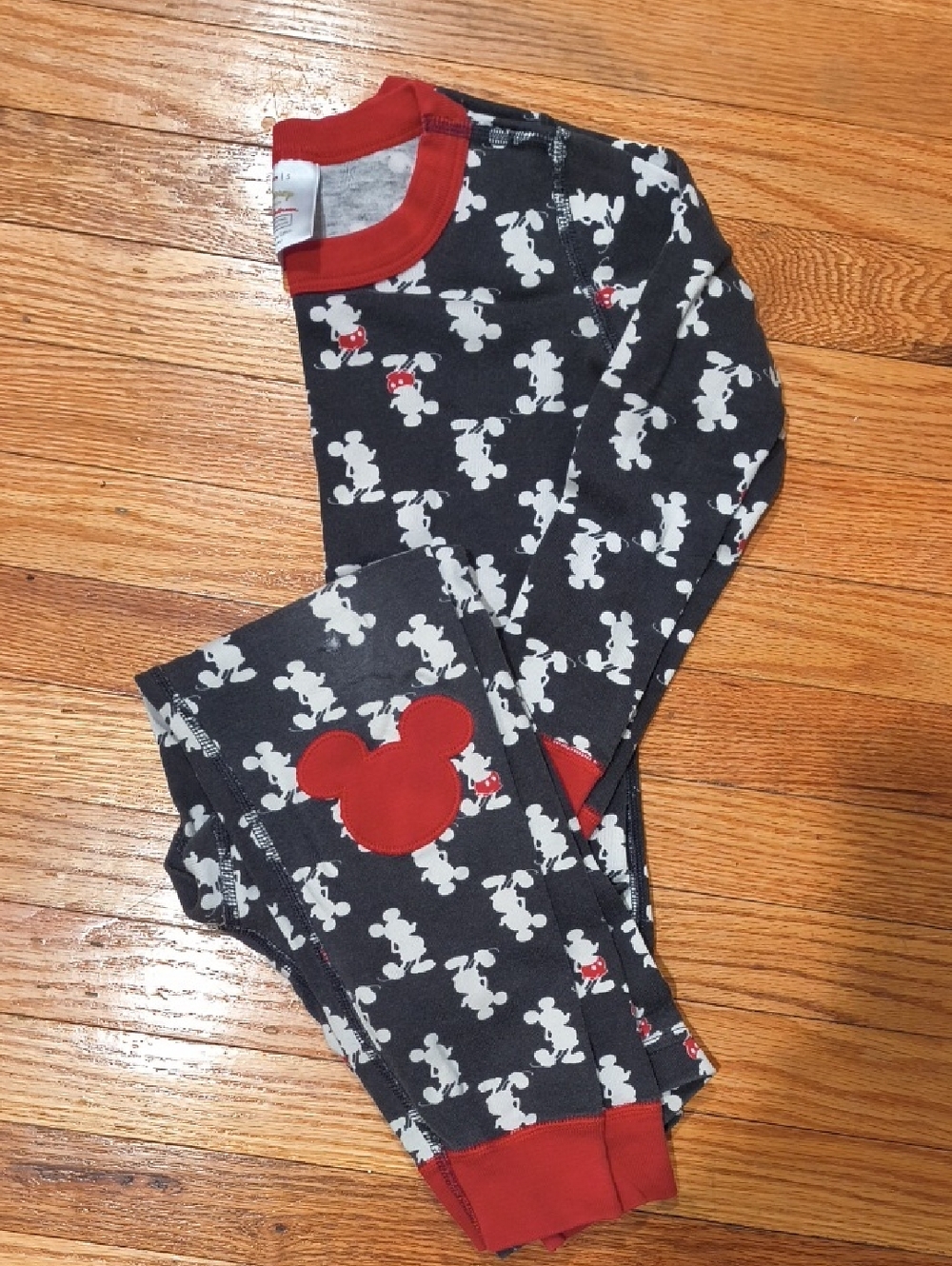 Hanna Andersson Black Pajama Set with Red Trim and Mickey Motif